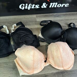 Victoria's Secret Black and Cream Lace Bra Set 3 pc 38DD.